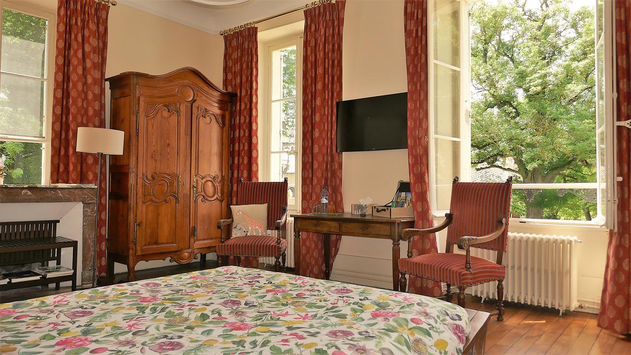 B&B Chateau De Preuil Vallenay Bagian luar foto